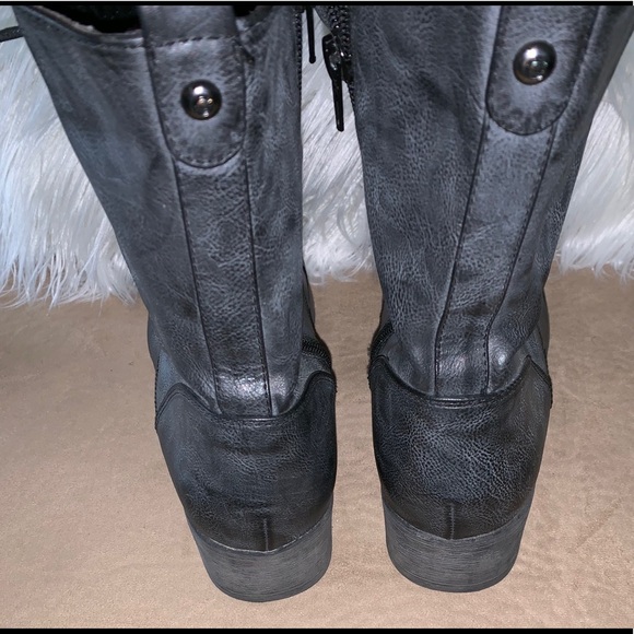 🍀”G by Guess” combat boot - Picture 3 of 6